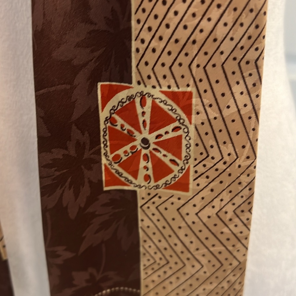Vintage silk tie